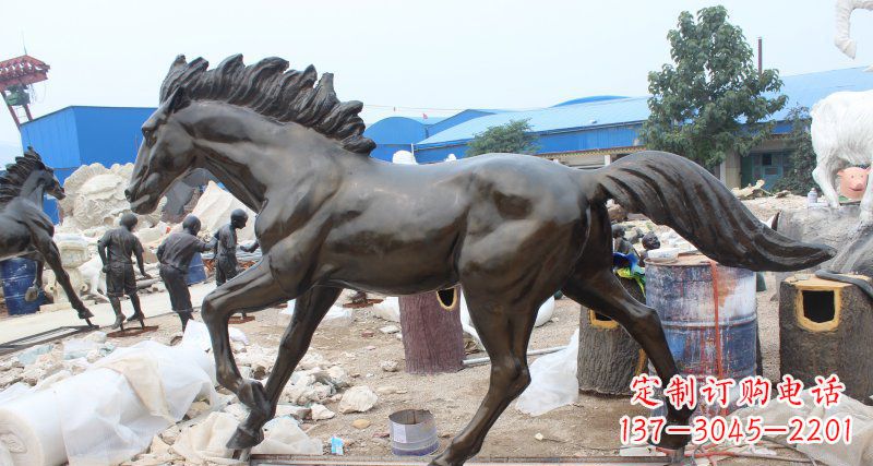 无锡玻璃钢仿铜马广场动物雕塑精美雕塑装点繁华城市