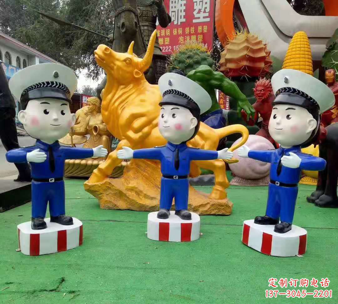 无锡玻璃钢卡通交通警察雕塑公园景观雕塑