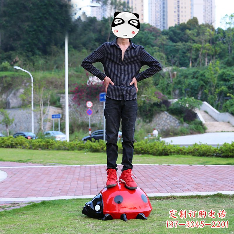 无锡玻璃钢七星瓢虫雕塑艺术的精灵