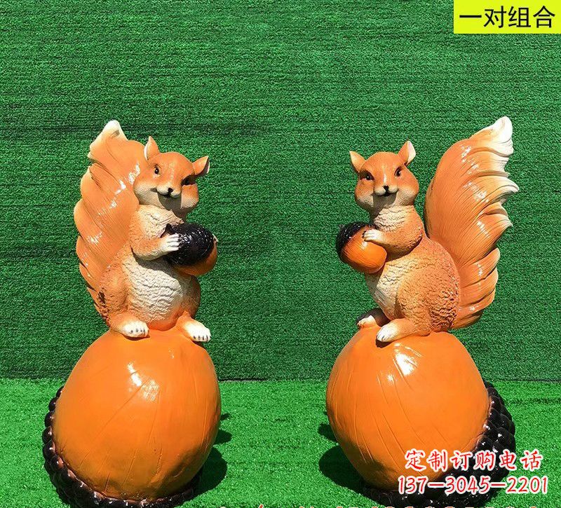 无锡玻璃钢松鼠雕塑艺术精品