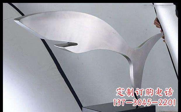 无锡不锈钢抽象鲸鱼雕塑
