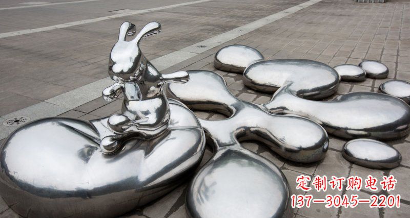 无锡不锈钢兔子雕塑——精美的水滴广场装饰