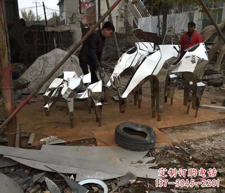 无锡不锈钢动物雕塑精美外形,经久耐用