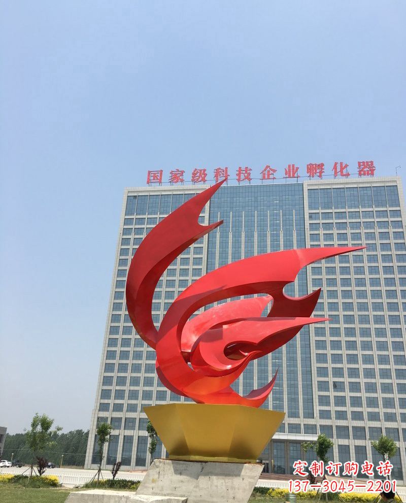无锡不锈钢凤凰雕塑一种具有传统文化内涵的艺术品