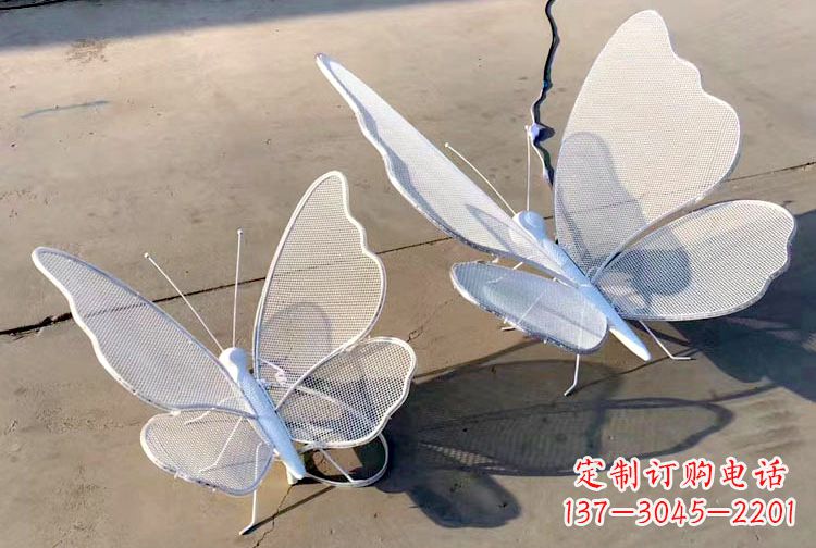 无锡不锈钢钢丝网格蝴蝶雕塑——灯光下的灵动之美