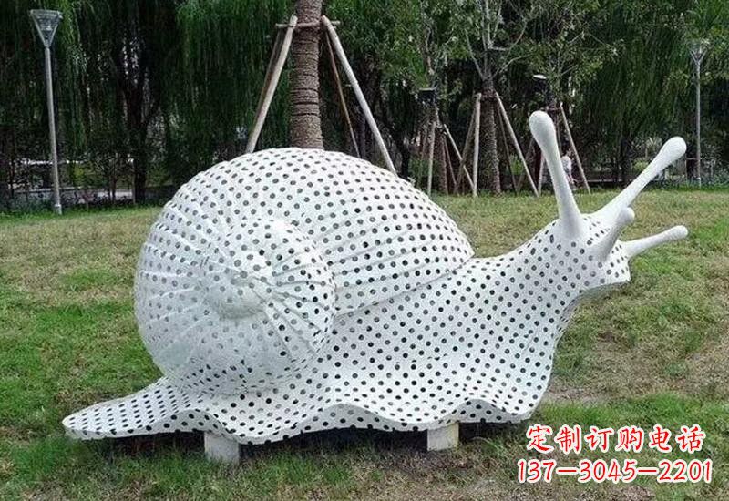 无锡不锈钢公园里的蜗牛雕塑