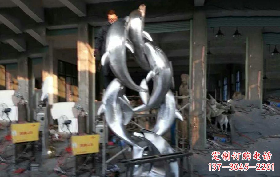 无锡不锈钢海豚雕塑漂亮的海洋艺术品