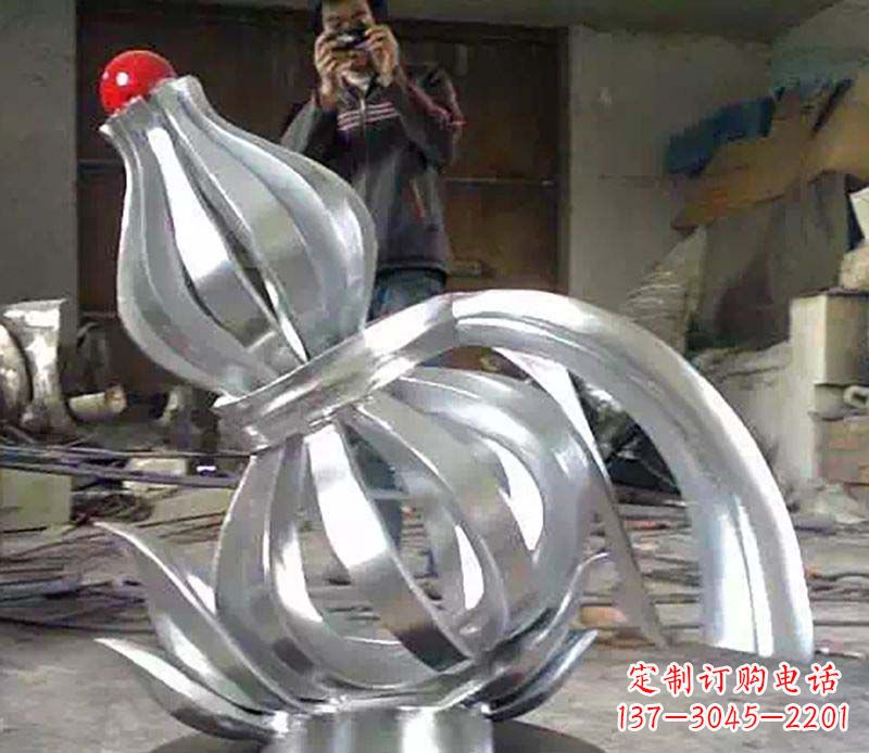 无锡不锈钢葫芦雕塑艺术与科技的完美结合