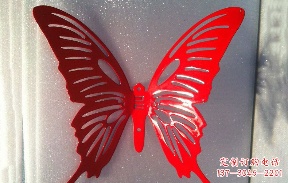 无锡不锈钢蝴蝶雕塑让蝴蝶飞跃展现灿烂美丽