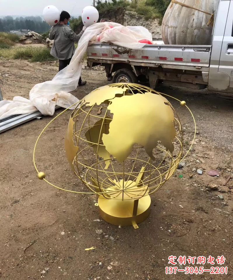 无锡不锈钢金属校园地球仪雕塑把环保理念展现在校园