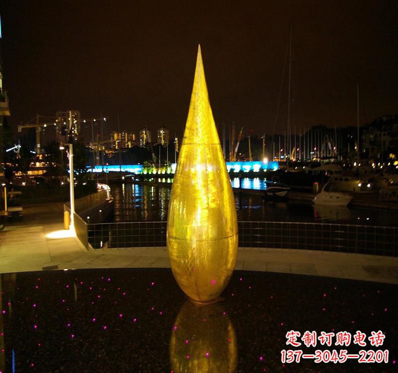 无锡不锈钢水滴雕塑给环境带来美丽