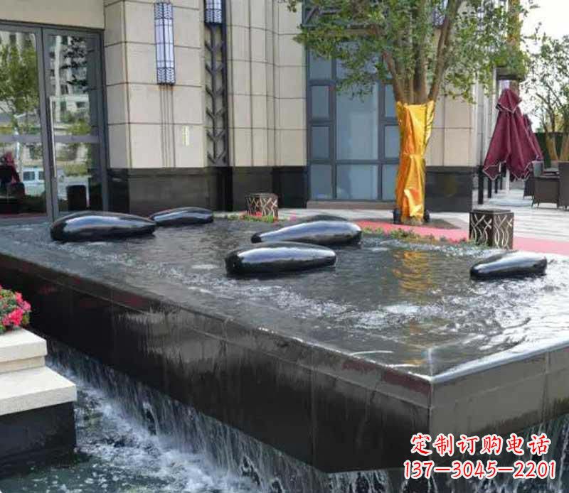 无锡不锈钢景观异形水滴雕塑