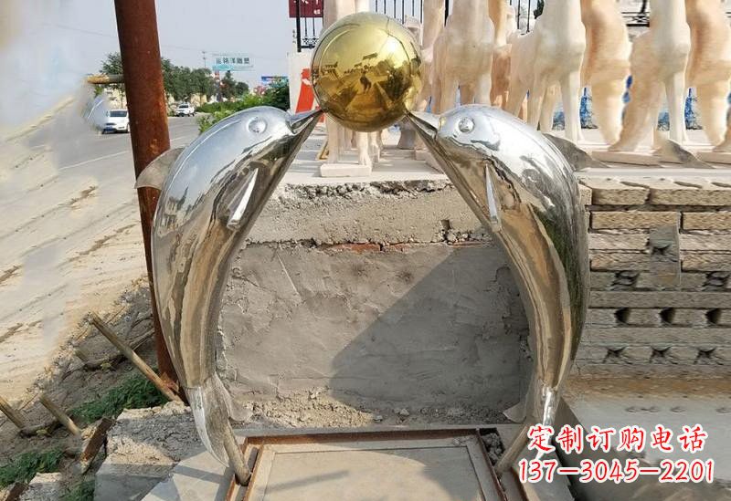 无锡不锈钢镜面海豚顶球雕塑