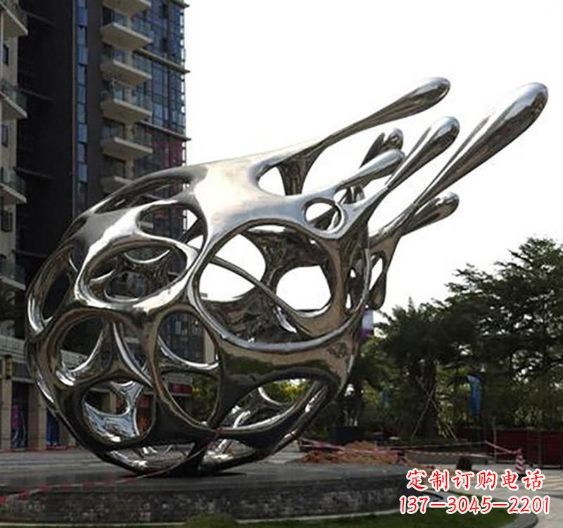 无锡不锈钢镜面火龙果雕塑精致的艺术瑰宝
