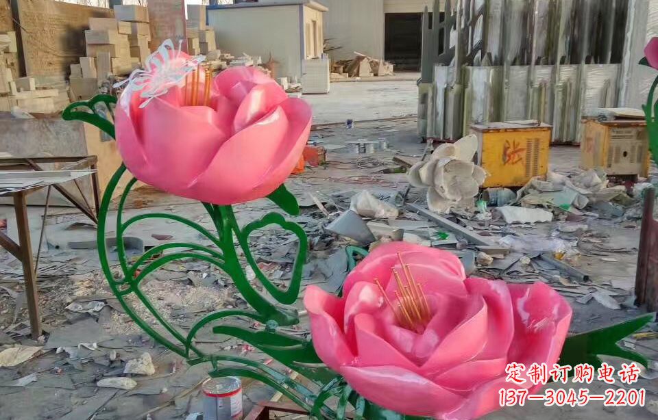 无锡精美牡丹雕塑点缀景观