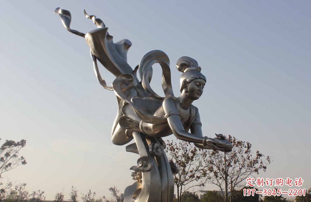 无锡蟠桃祈福精美不锈钢雕塑