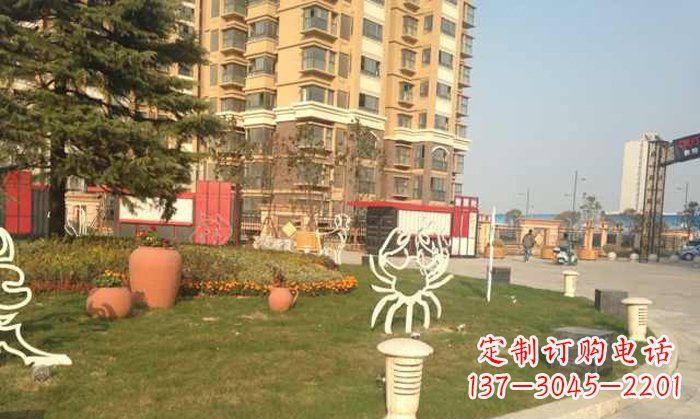 无锡不锈钢螃蟹雕塑精致美观的艺术之作
