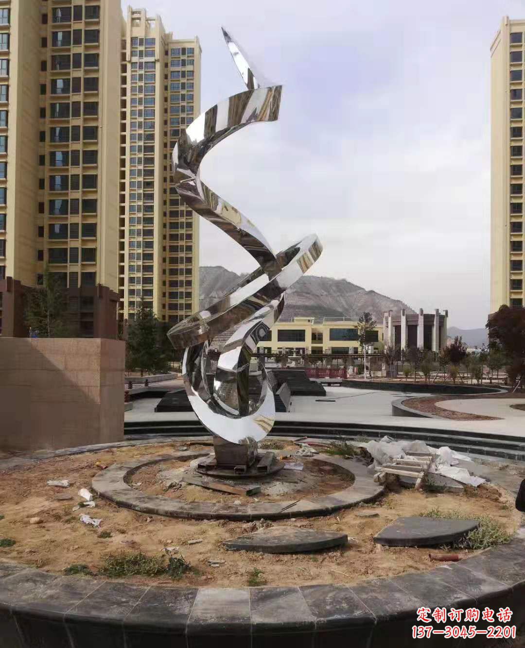 无锡不锈钢飘带雕塑广场景观雕塑户外摆件公园景观雕塑