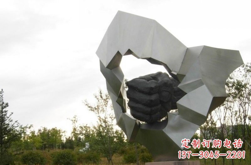 无锡不锈钢拳头雕塑雕刻象征勇气和力量