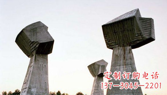 无锡不锈钢拳头一种独特的雕塑材料