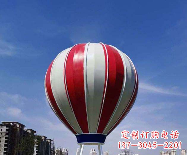 无锡不锈钢热气球雕塑给景观增添精彩