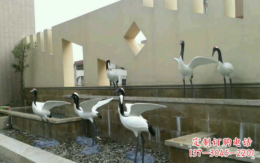 无锡不锈钢水池仙鹤雕塑