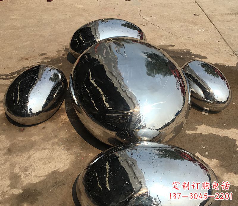 无锡精致灵动的不锈钢水滴雕塑