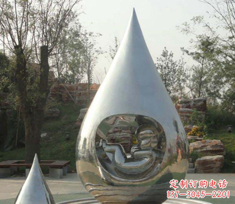 无锡不锈钢水滴雕塑精致简约的艺术之美