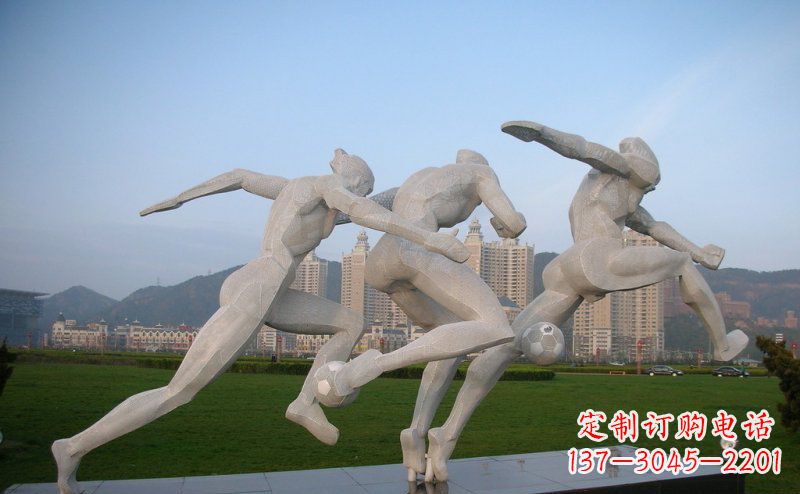 无锡足球雕塑给公园景观增色