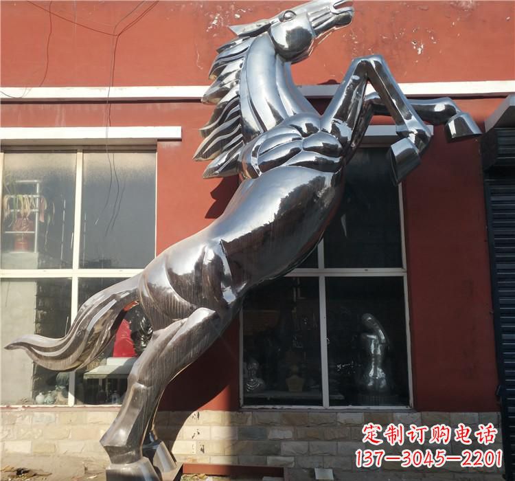 无锡不锈钢跳跃马雕塑