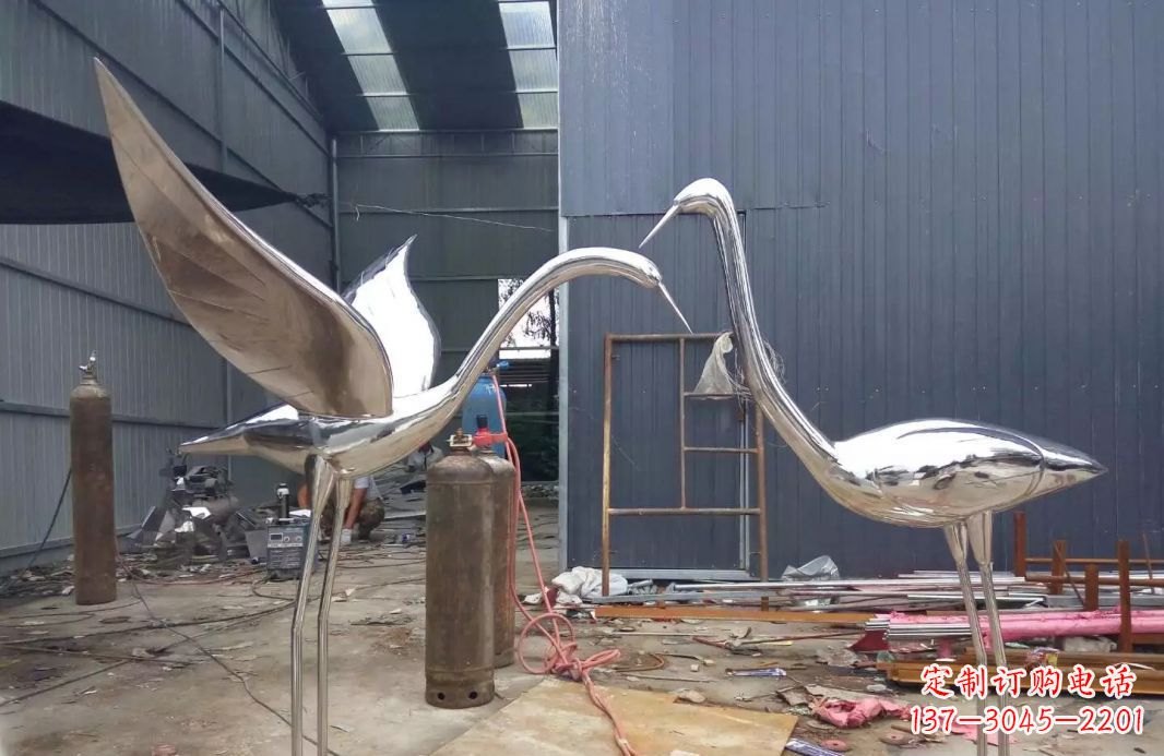 无锡不锈钢仙鹤动物雕塑