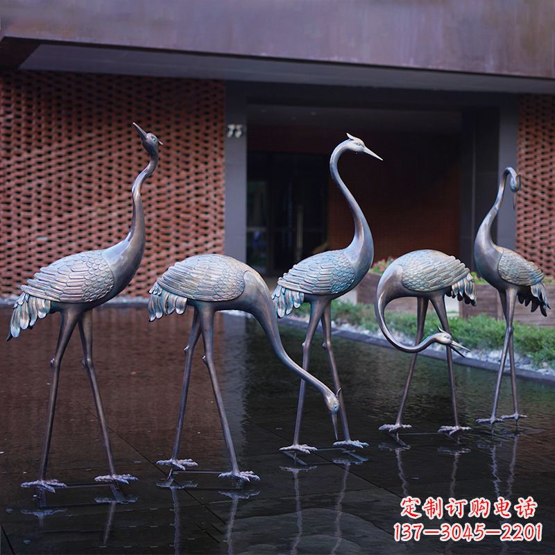 无锡不锈钢仙鹤飞翔雕塑