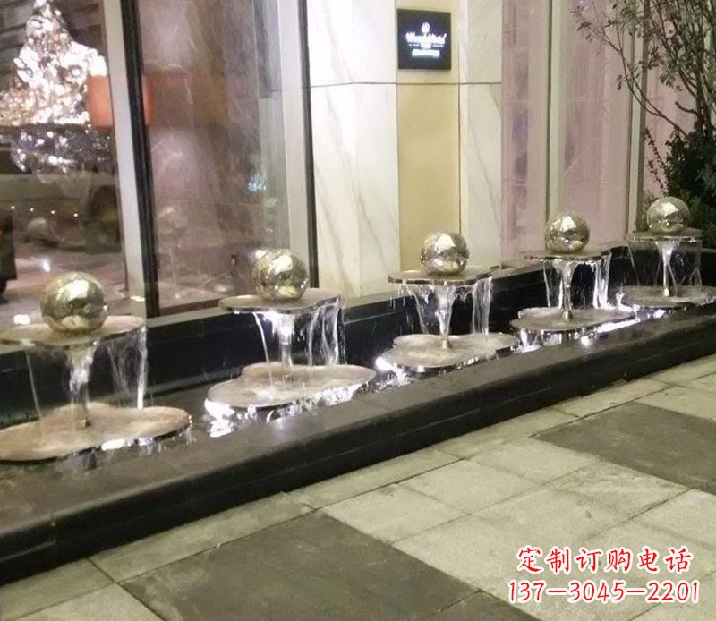 无锡不锈钢小喷泉雕塑——美化环境的艺术