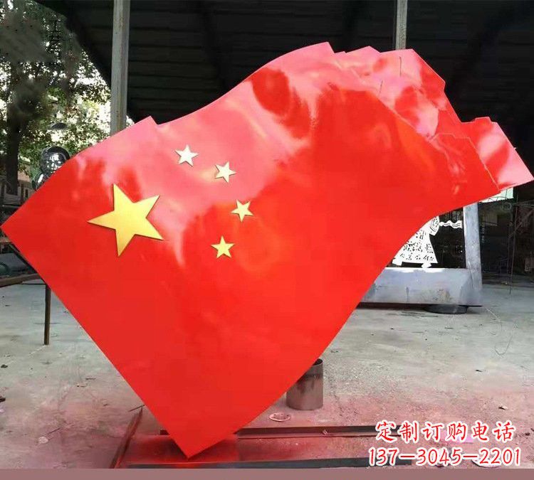 无锡不锈钢校园五星红旗雕塑——传承红色基因,缅怀烈士