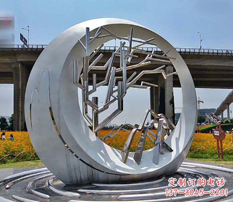 无锡不锈钢异形圆环雕塑精致而优雅