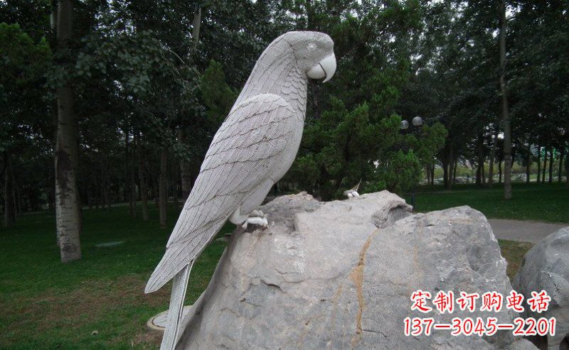 无锡不锈钢鹦鹉精美的雕塑艺术