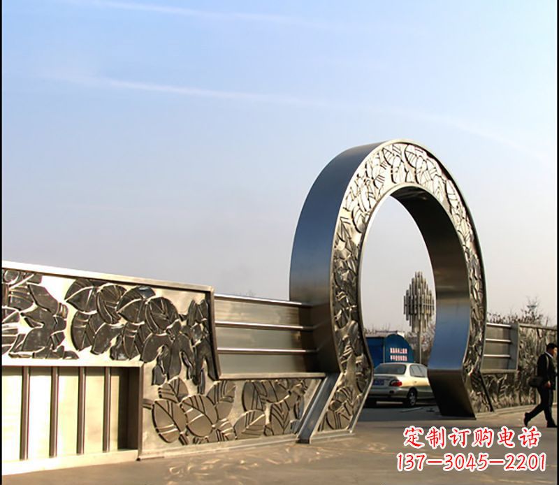 无锡拱门雕塑艺术品的精美表现
