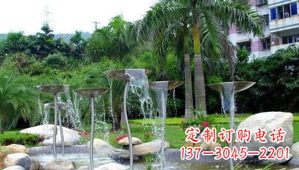 无锡不锈钢造型喷泉雕塑