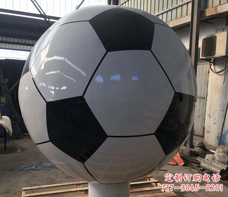 无锡不锈钢足球雕塑精美的艺术品