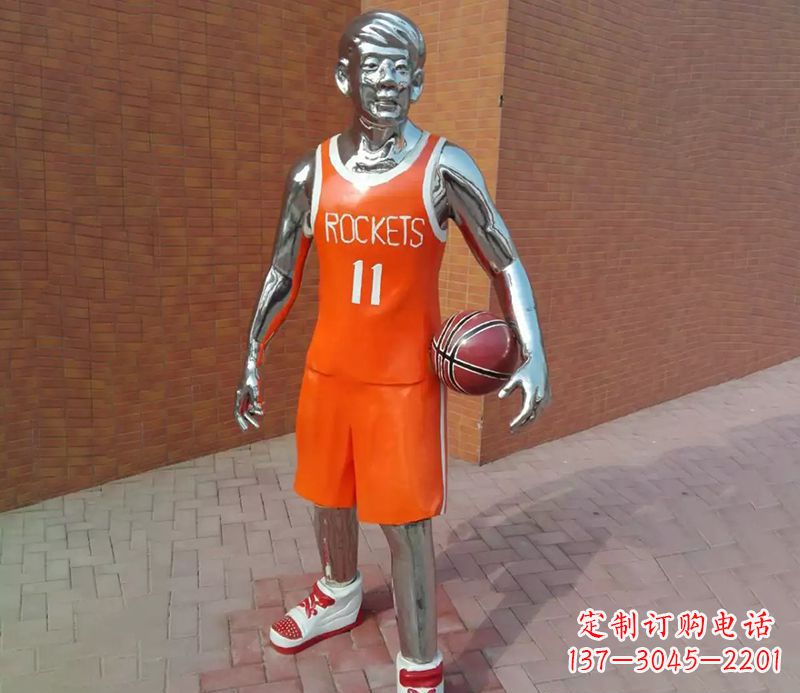 无锡精美的足球雕塑