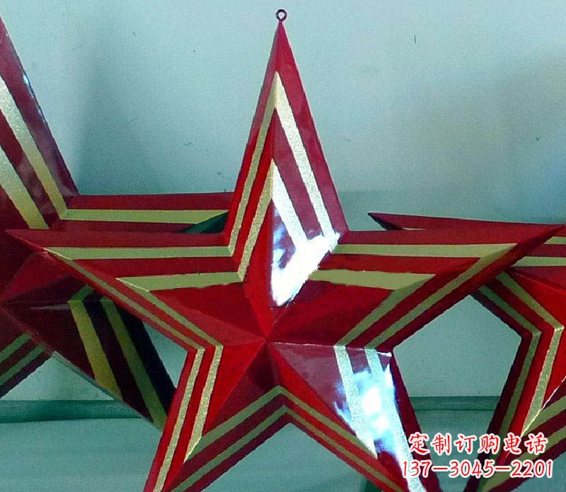 无锡部队的荣耀五角星雕塑