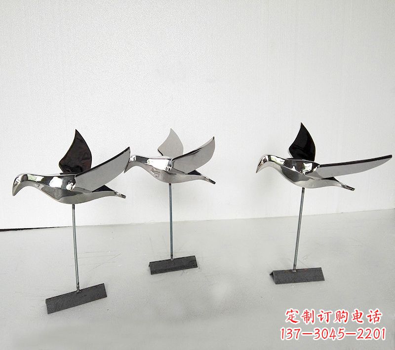 无锡抽象的展翅鸽子不锈钢插件公园草坪草丛动物雕塑