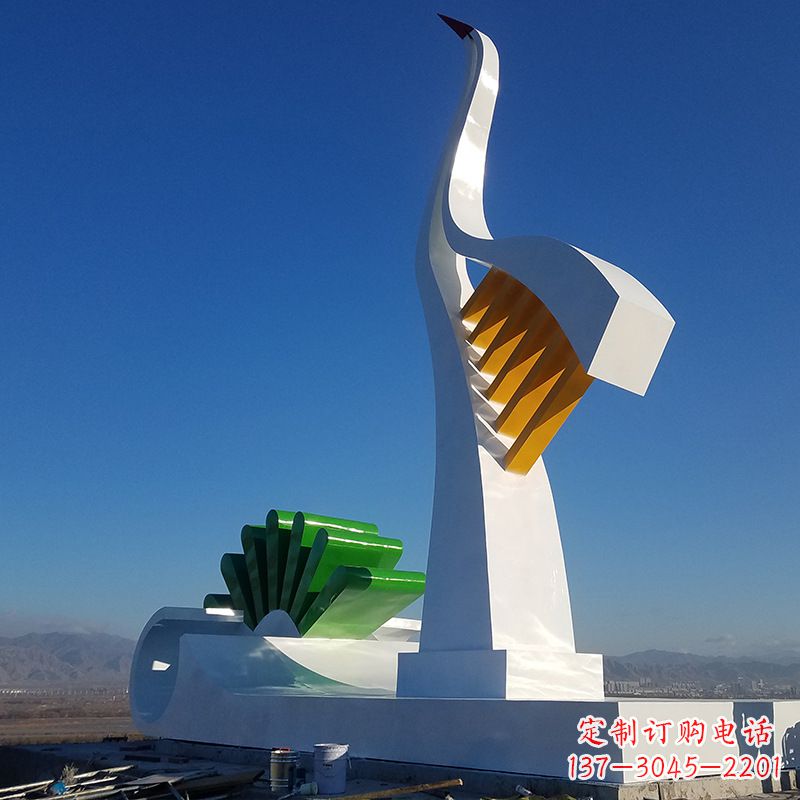 无锡抽象仙鹤雕塑