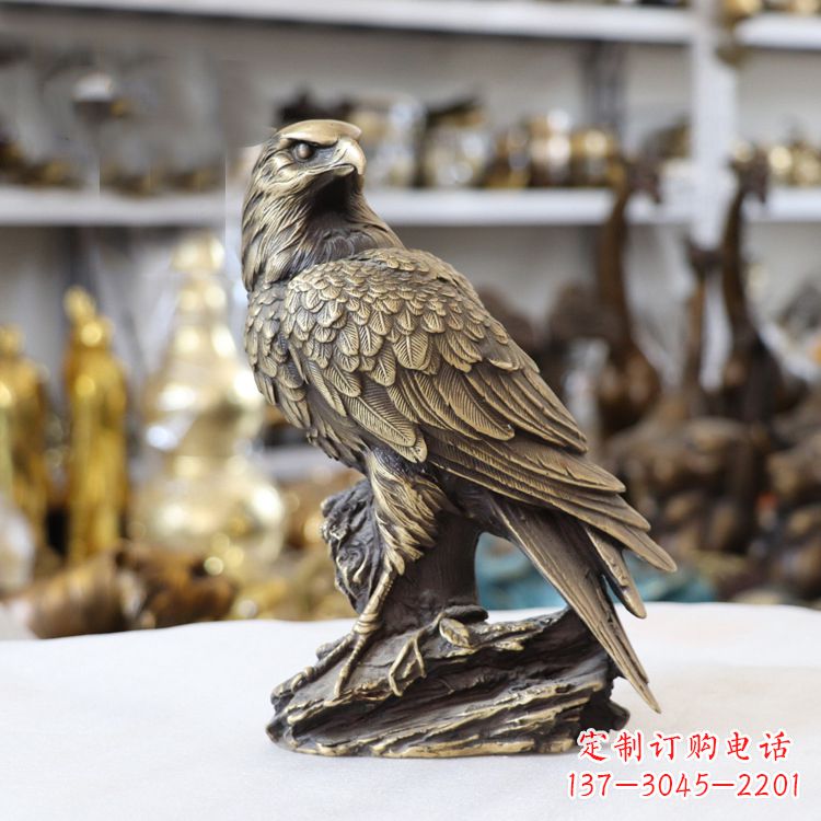 无锡纯铜老鹰雕塑传承自然之美