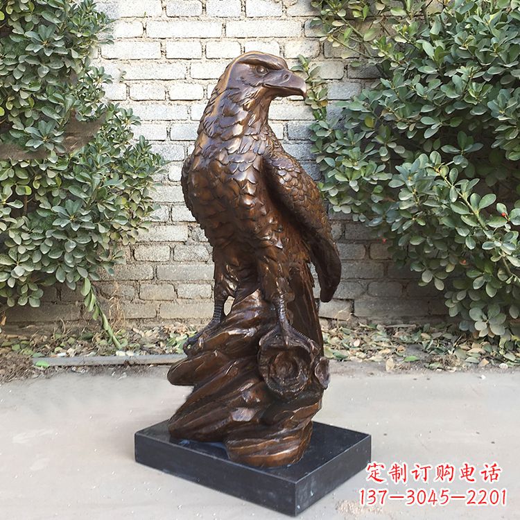 无锡铸造精美的老鹰雕塑