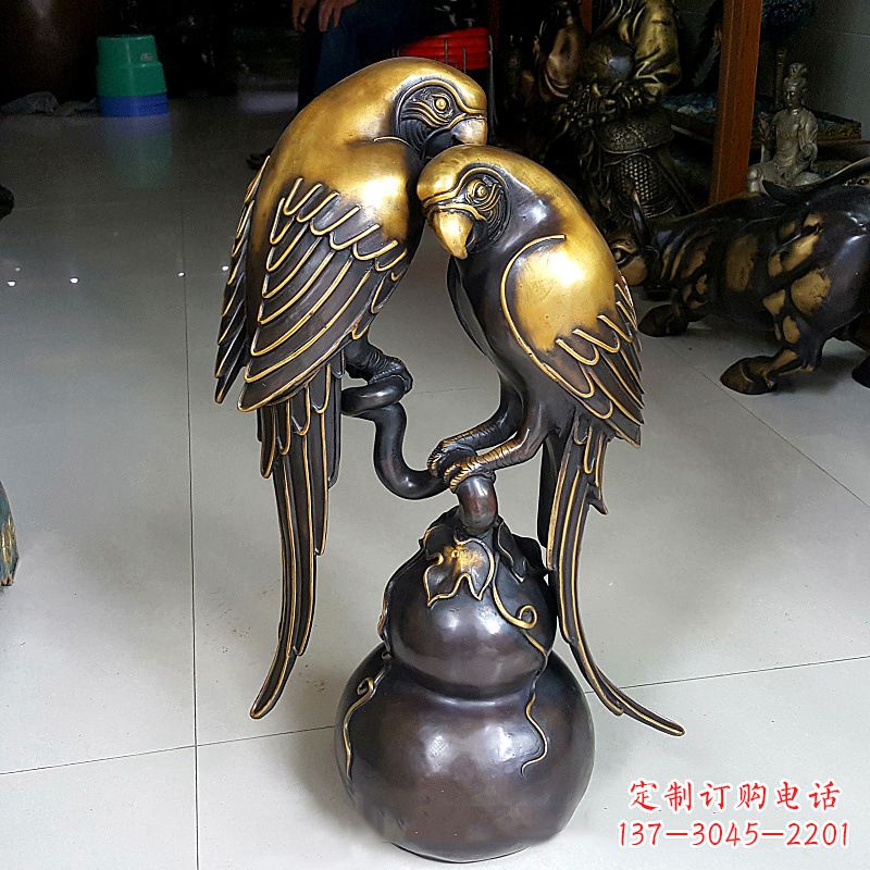 无锡纯铜铸造鹦鹉雕塑