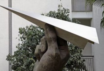 无锡不锈钢纸飞机雕塑令人惊叹的艺术绝活