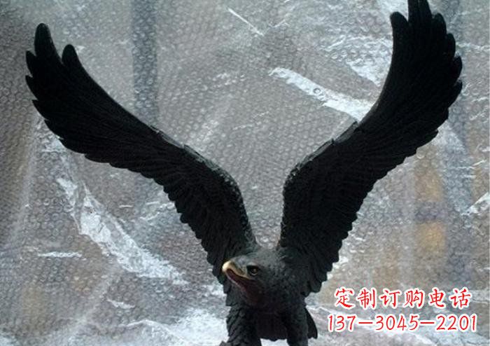 无锡大鹏展翅玻璃钢老鹰雕塑