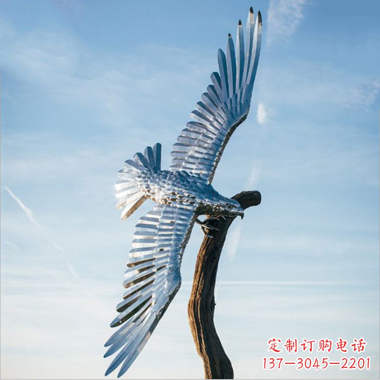 无锡大鹏展翅老鹰不锈钢雕塑
