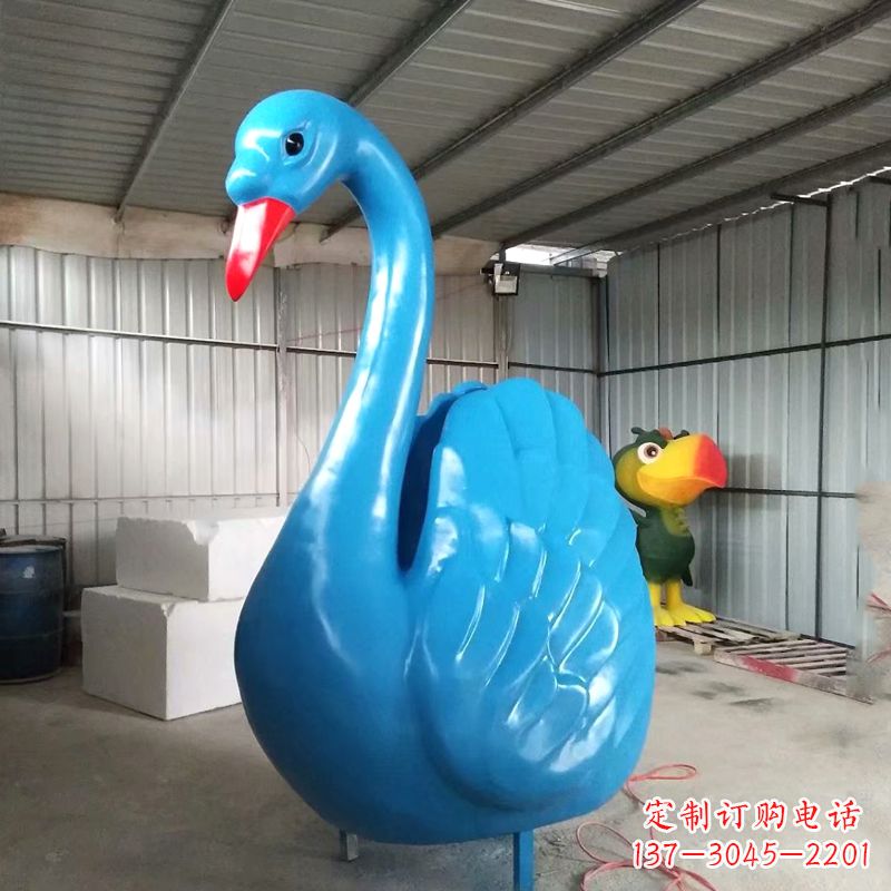 无锡高雅大气的彩绘天鹅雕塑